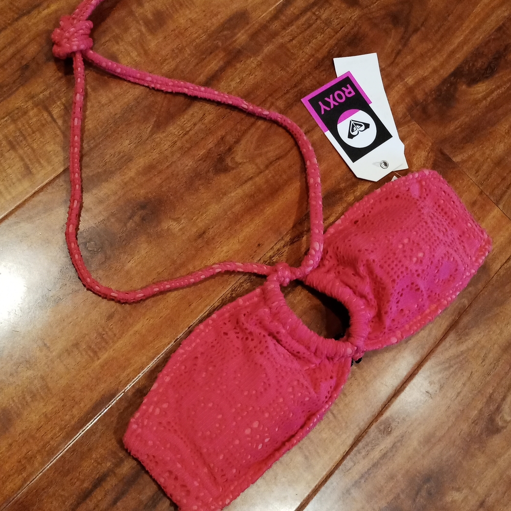 NWT Roxy Pink Sweet Heart Bikini Top, Small